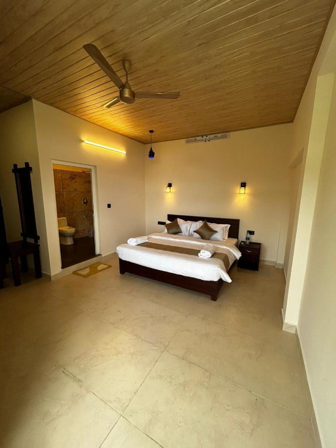 Wild Elephant Resort Kallar Vattiyar Eksteriør bilde