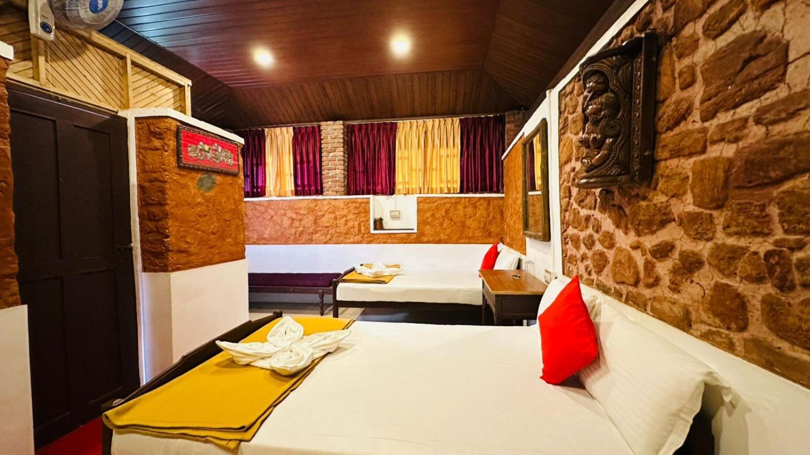 Wild Elephant Resort Kallar Vattiyar Eksteriør bilde